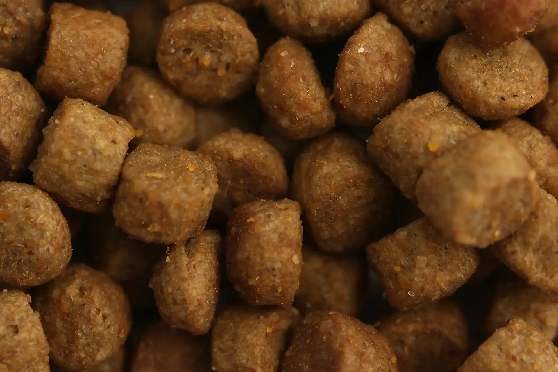 specific-fcd-l-crystal-management-light-aliments-pour-chats Aliment diététique de Specific pour chats adultes, pour le soutien du tractus urinaire